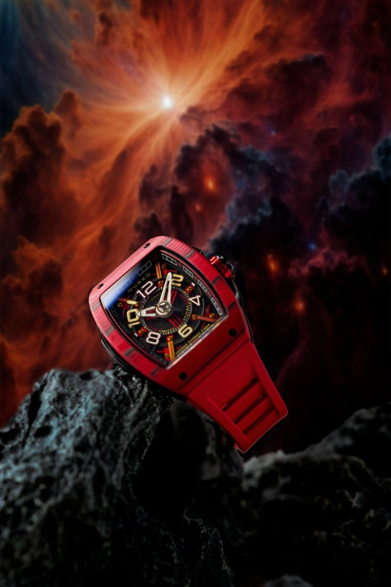 Carbon Red