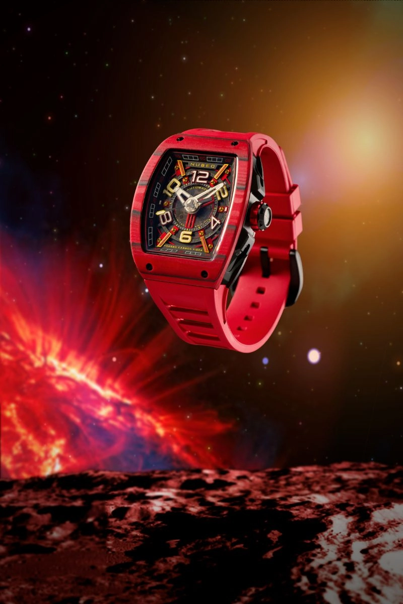 Carbon Red
