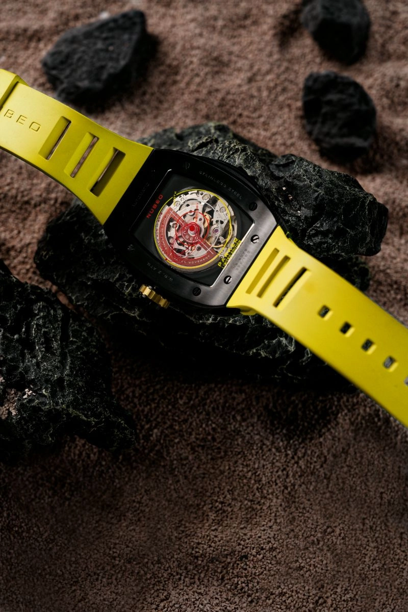 Carbon Yellow