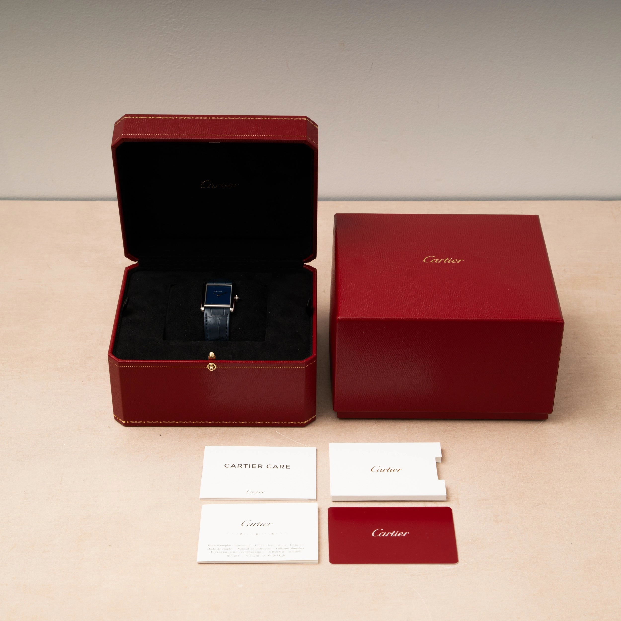 Cartier Tank Must