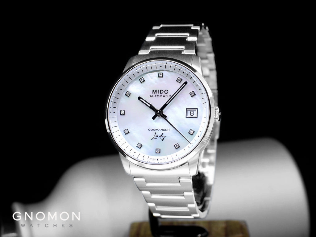Commander Lady Mother of Pearl Ref. M021.207.11.106.00
