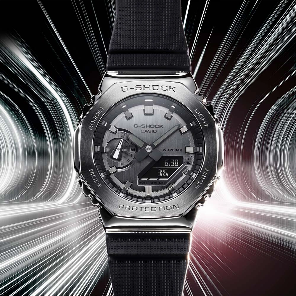 G-Shock GM2100-1A Metal Covered Silver 'CasiOak'