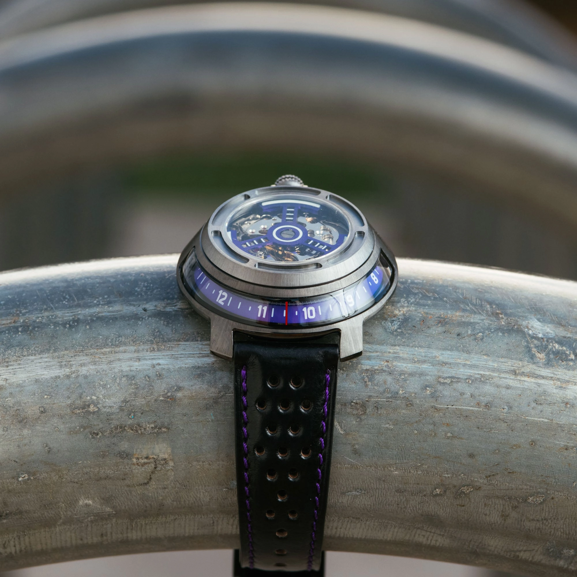 Invertor II Automatic Gunmetal Purple