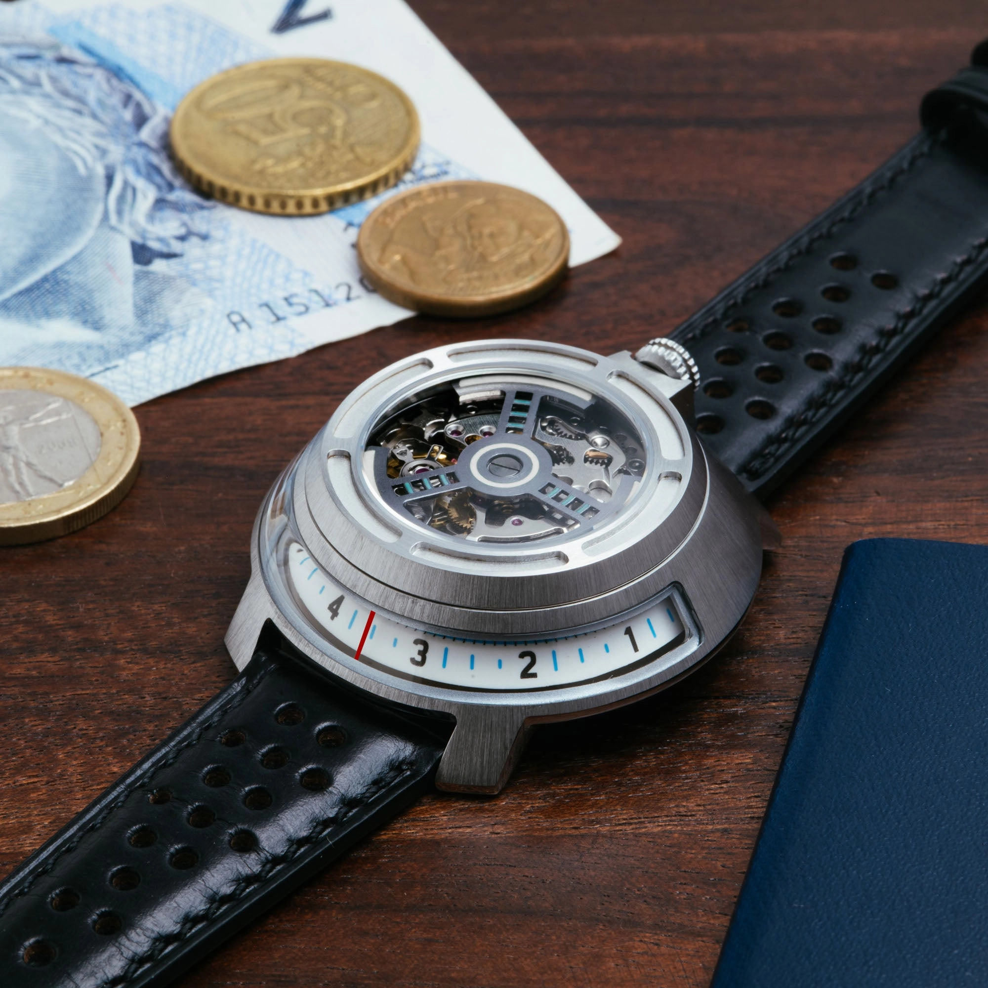 Invertor II Automatic Steel White
