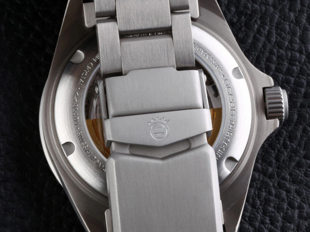 Ocean 39 GMT Titanium Premium Ceramic