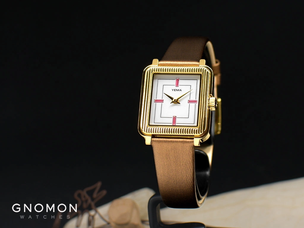 Radiance Quartz Gold White
