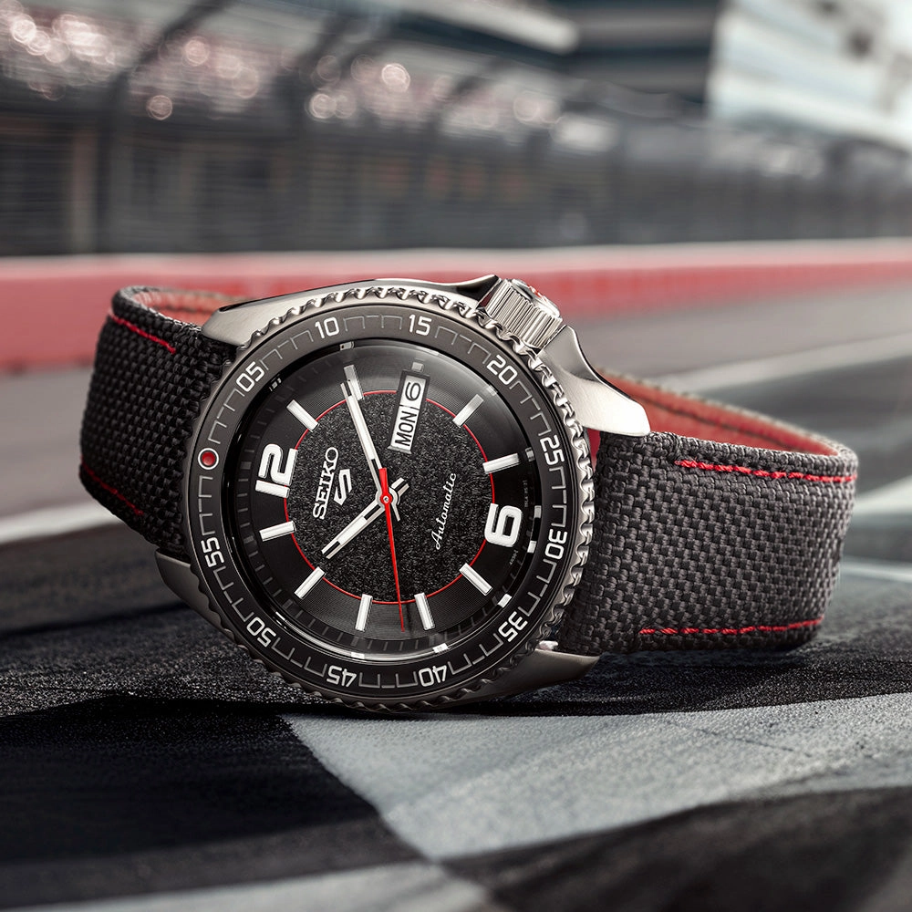 Seiko 5 Supercars SRPL54K Automatic Limited Edition