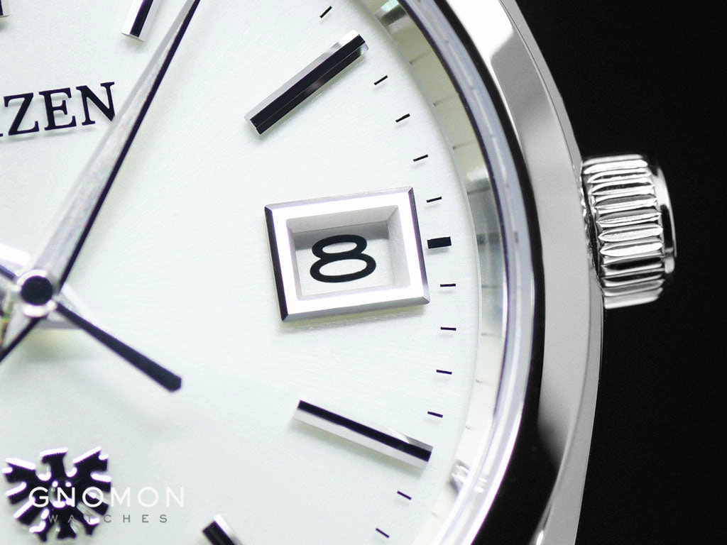 The Citizen Eco-Drive Sunray Silver Ref. AQ4080-52A