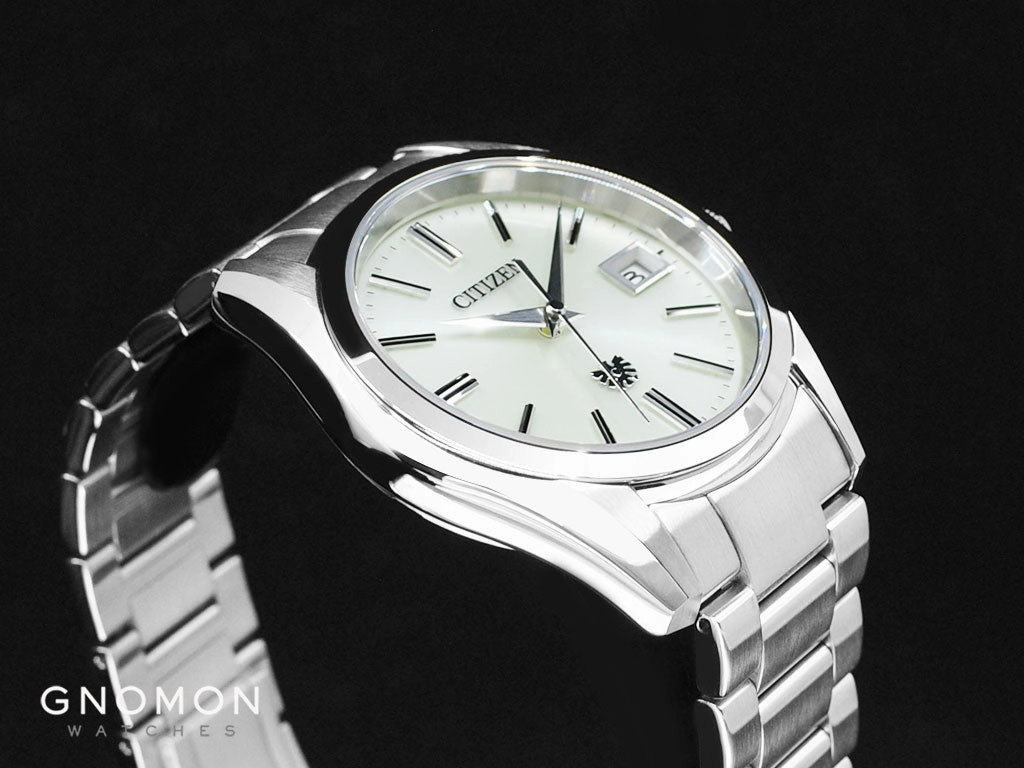 The Citizen Eco-Drive Sunray Silver Ref. AQ4080-52A