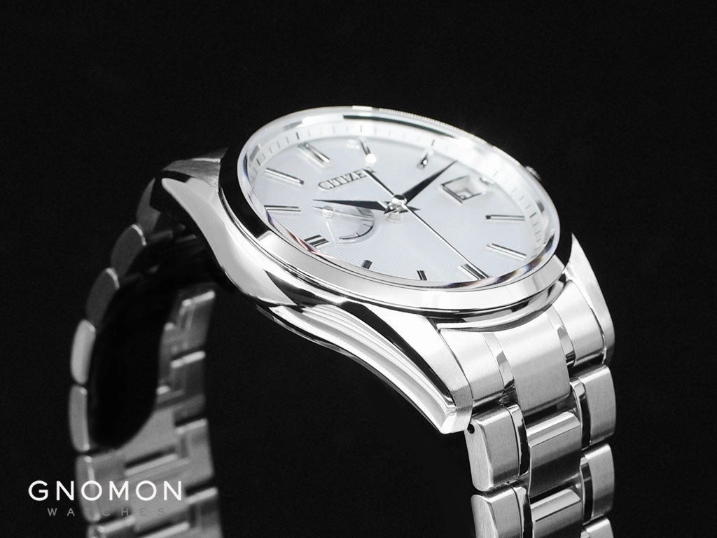 The Citizen Eco-Drive White Ref. AQ1010-54A