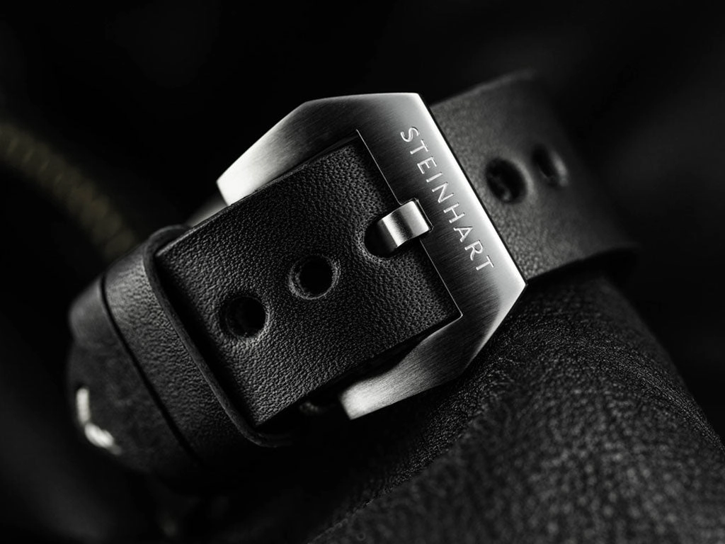 Triton 300 Blue