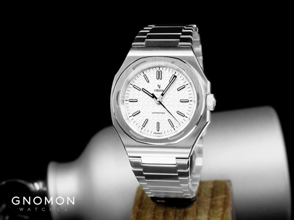 Urban Traveller White