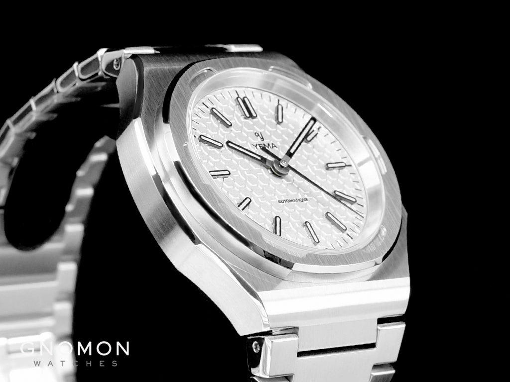 Urban Traveller White