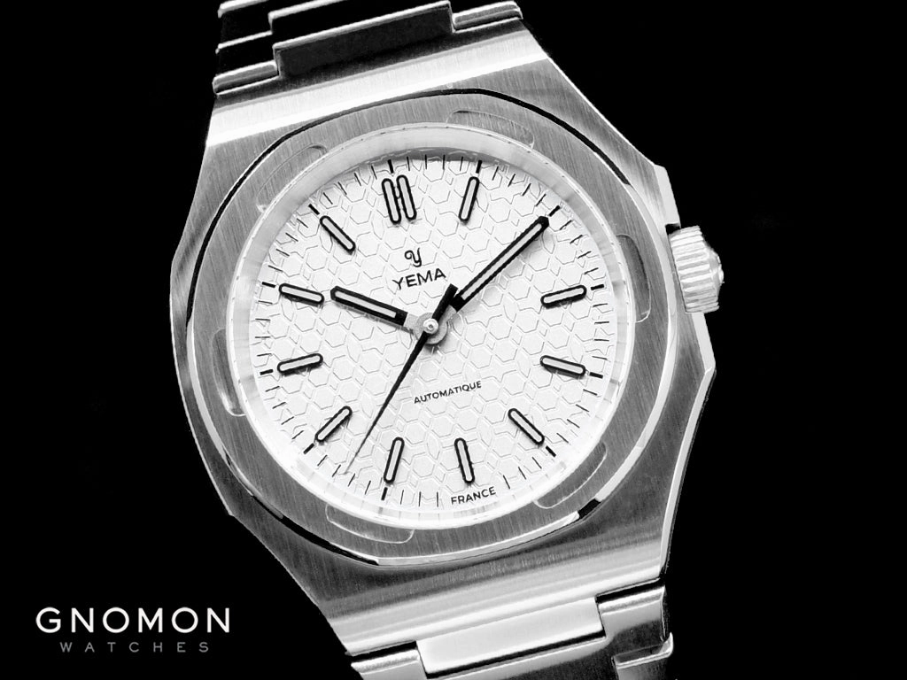 Urban Traveller White