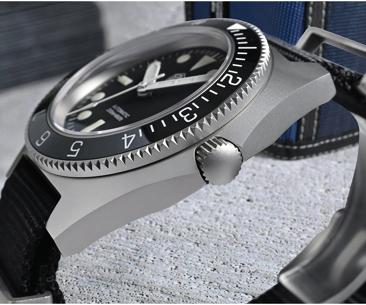 Watchdives x San Martin Automatic Dive Watch SN0123G V2 - Limited Edition