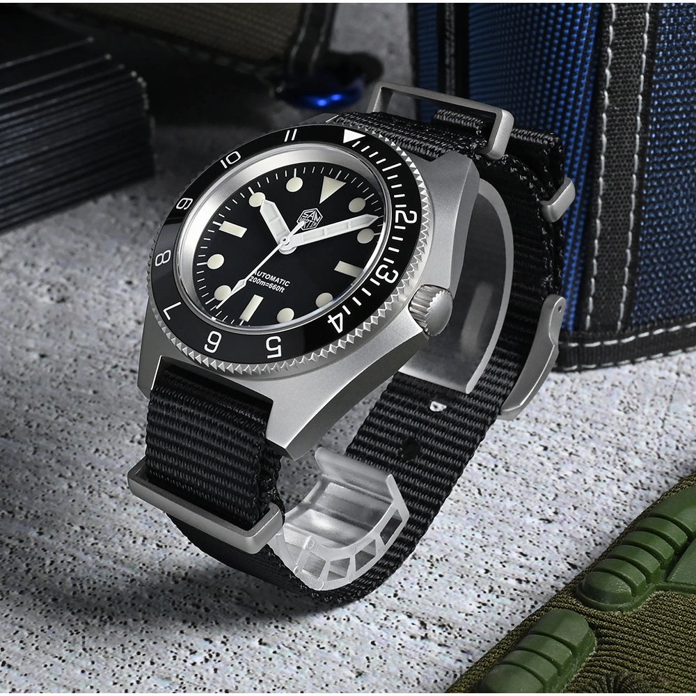 Watchdives x San Martin Automatic Dive Watch SN0123G V2 - Limited Edition