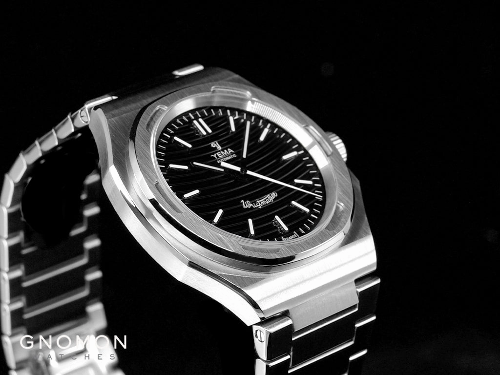 Wristmaster Traveller Micro-Rotor Black - Ltd Ed 1948pcs